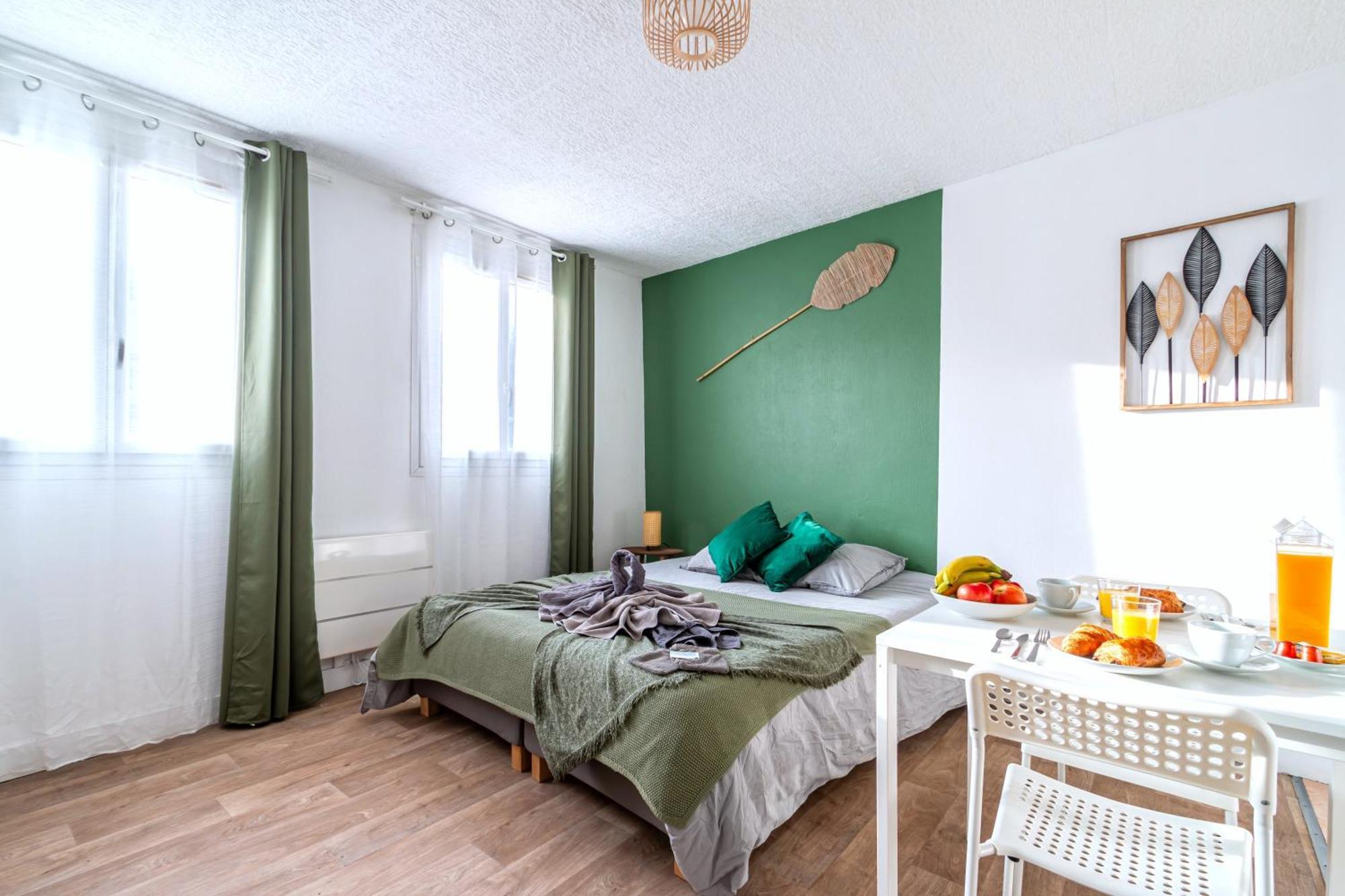 Appart'Hotel Nuiteejour Versailles Saint Cyr L'Ecole Dış mekan fotoğraf