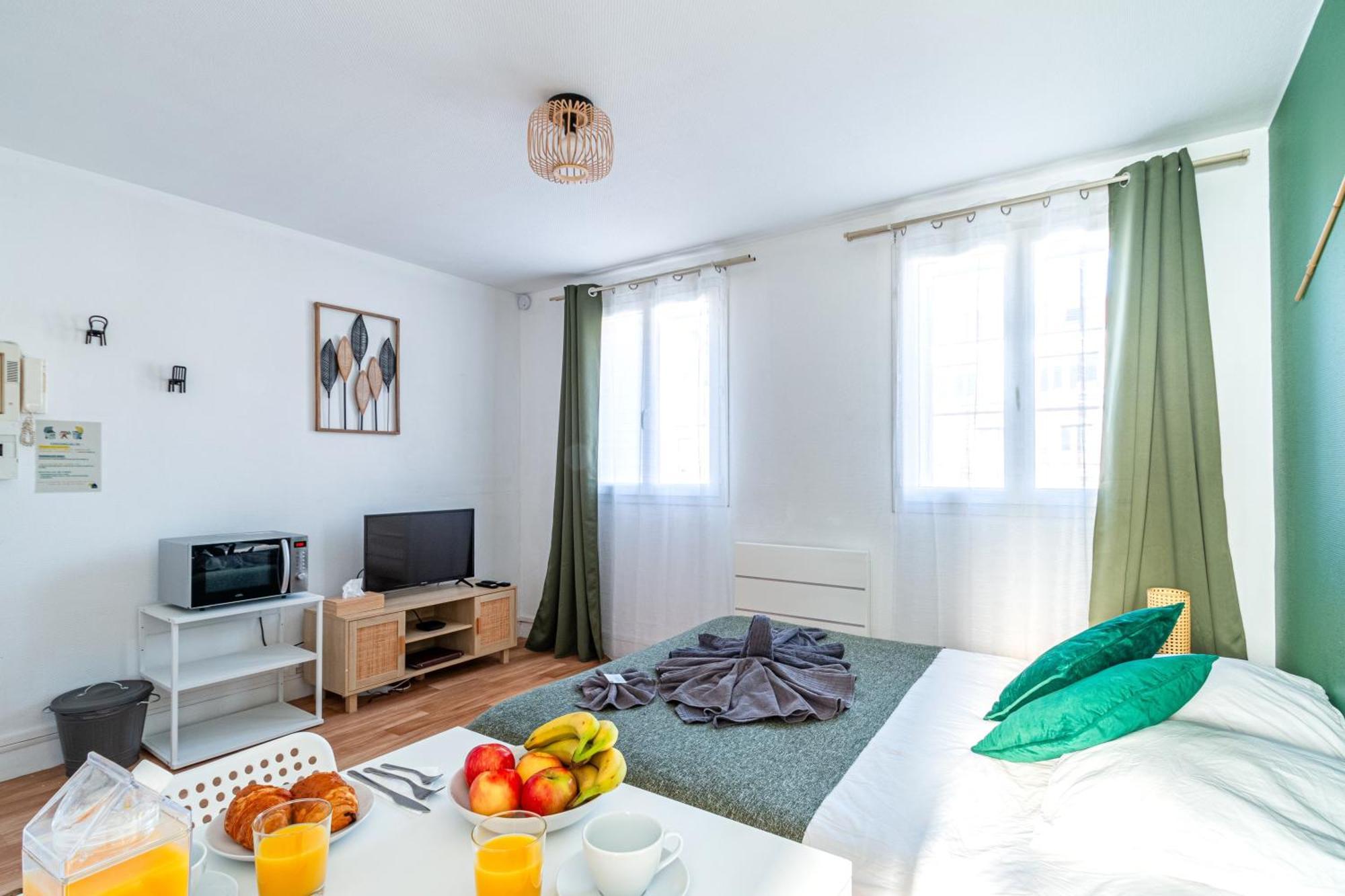 Appart'Hotel Nuiteejour Versailles Saint Cyr L'Ecole Dış mekan fotoğraf