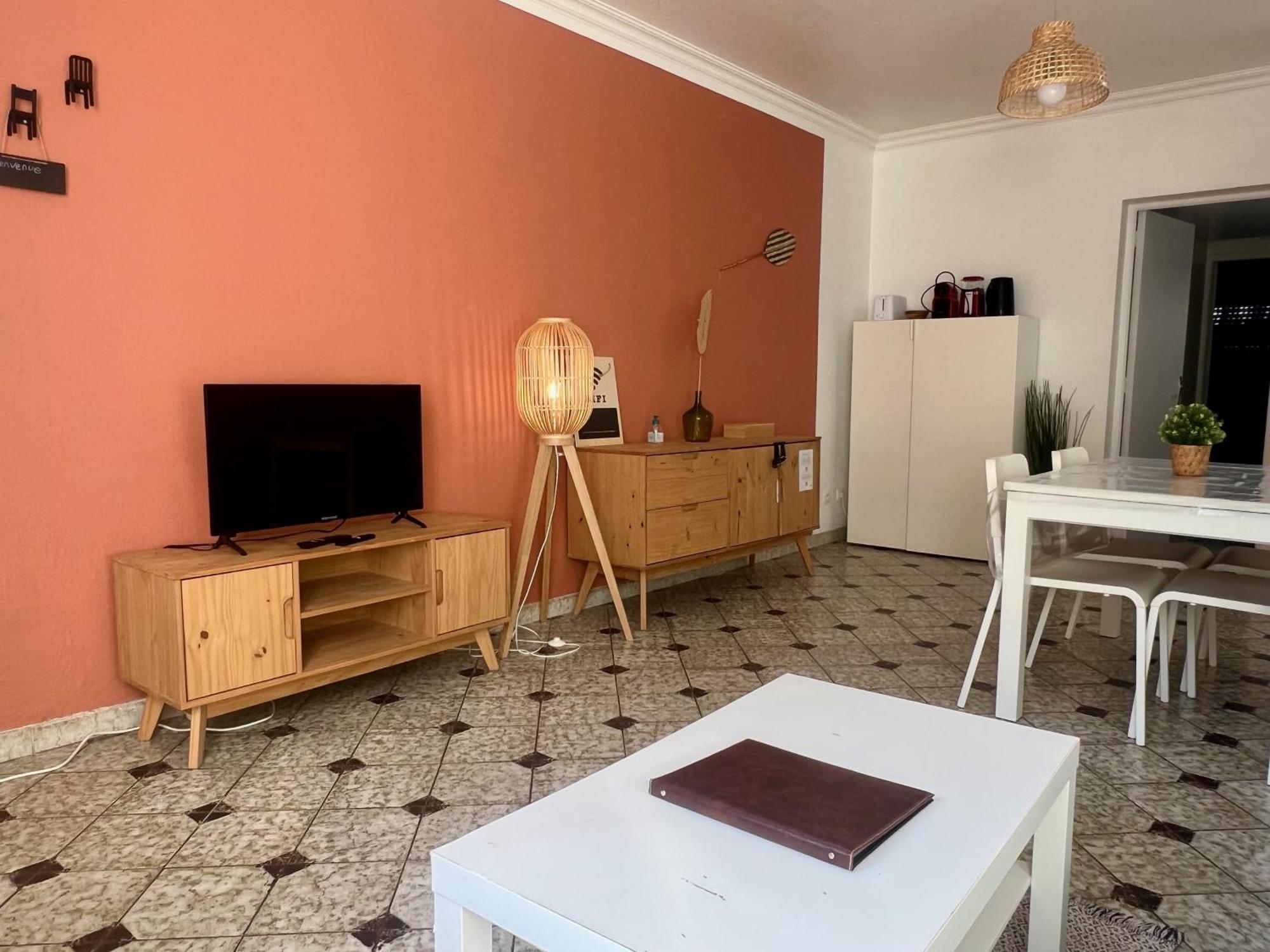 Appart'Hotel Nuiteejour Versailles Saint Cyr L'Ecole Dış mekan fotoğraf
